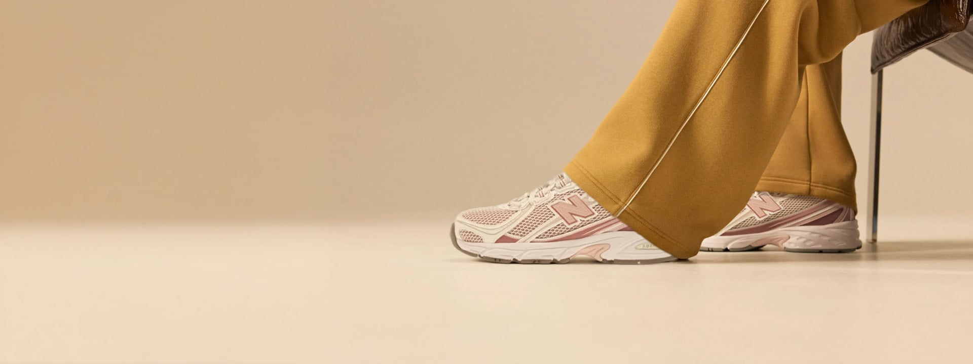 New Balance 740