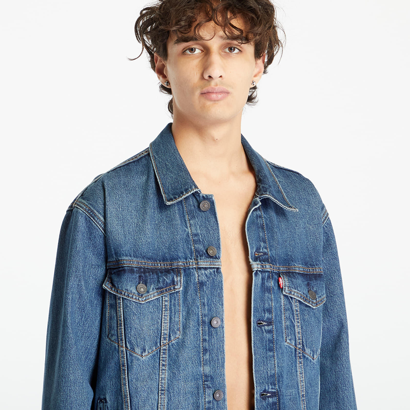 Jacken Levi's ® Relaxed Fit Trucker Jacket Med Indigo - Worn In