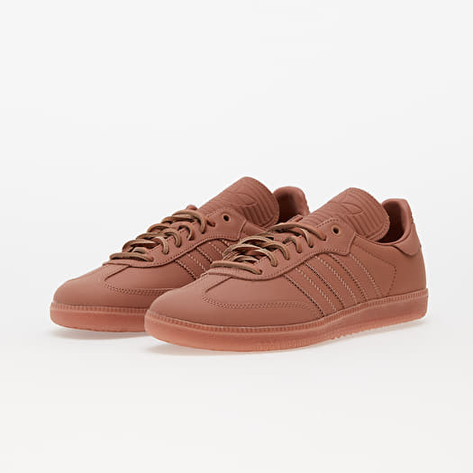 Scarpe e scarpe da ginnastica da uomo adidas Humanrace Samba Clay Strata Clay Strata Clay Strata Queens
