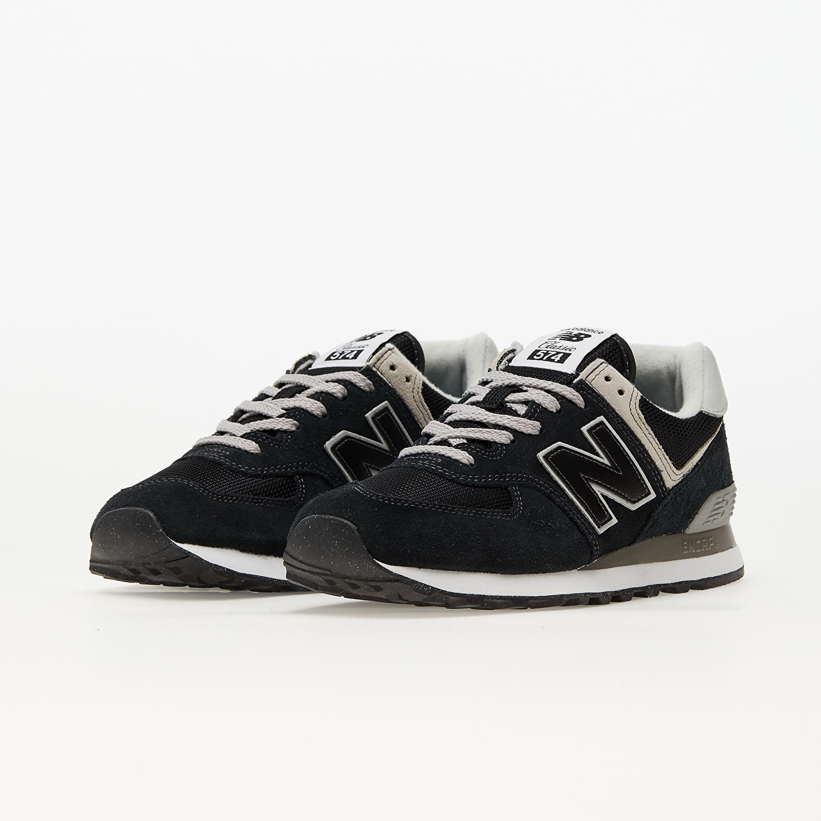 New balance 574 classic black online