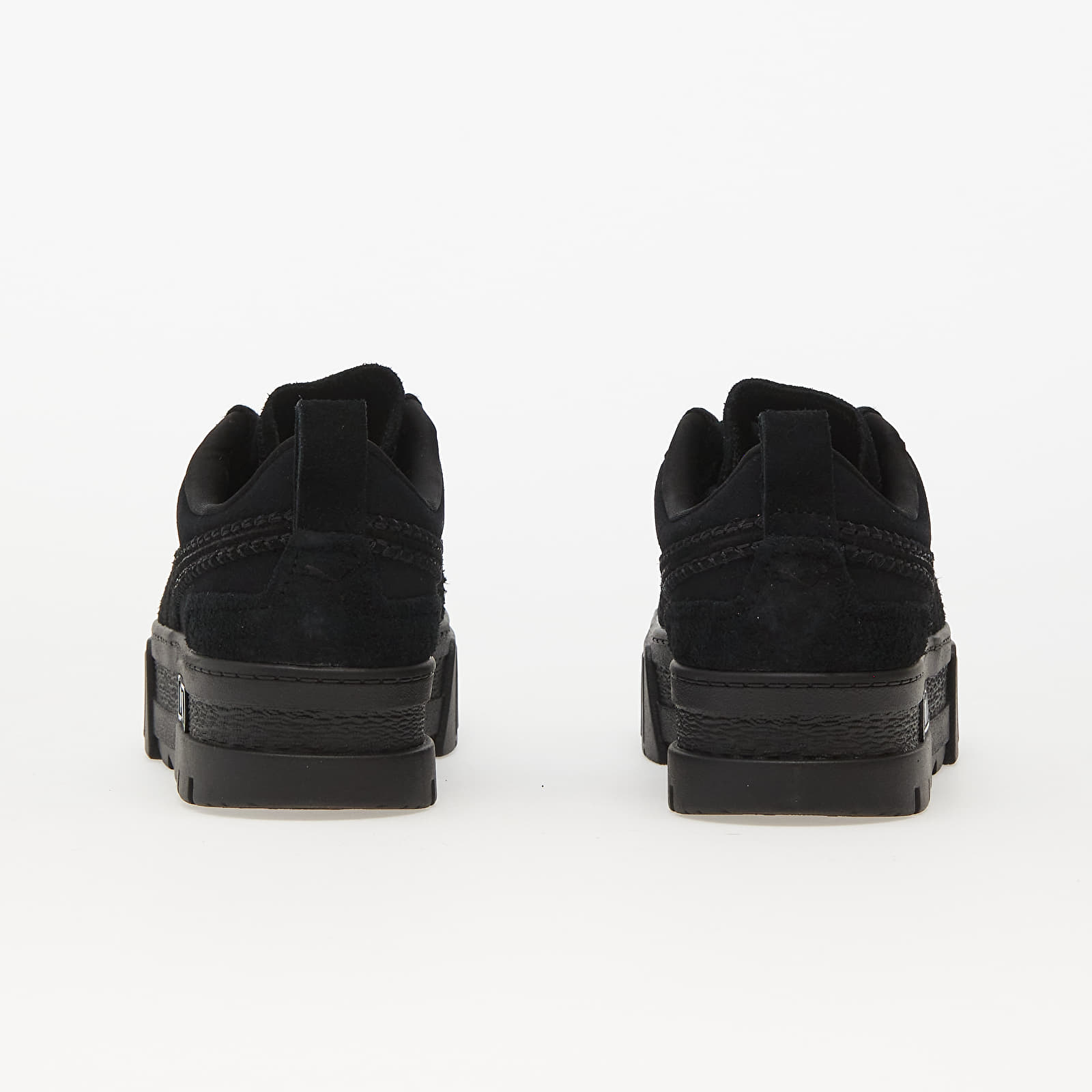 Sneakers och skor för kvinnor Puma Mayze Reclaim Suede Wns Black