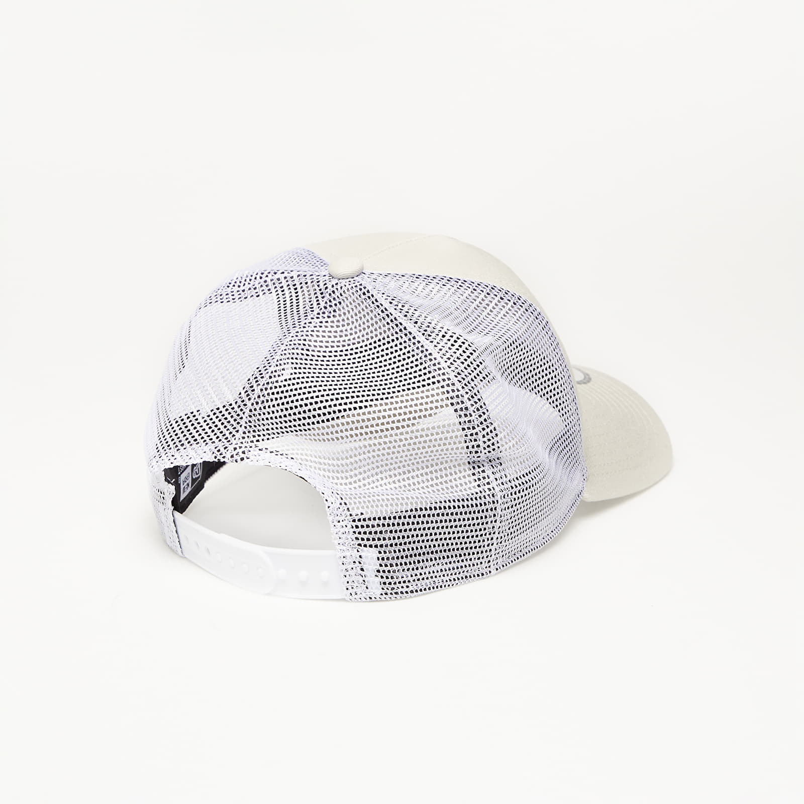 Mütsid New Era 9Forty MLB League New York Yankees AF Essential Trucker White