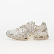 Sneakers und Schuhe fur Frauen Asics GEL NIMBUS 9 Cream Mineral Beige Queens
