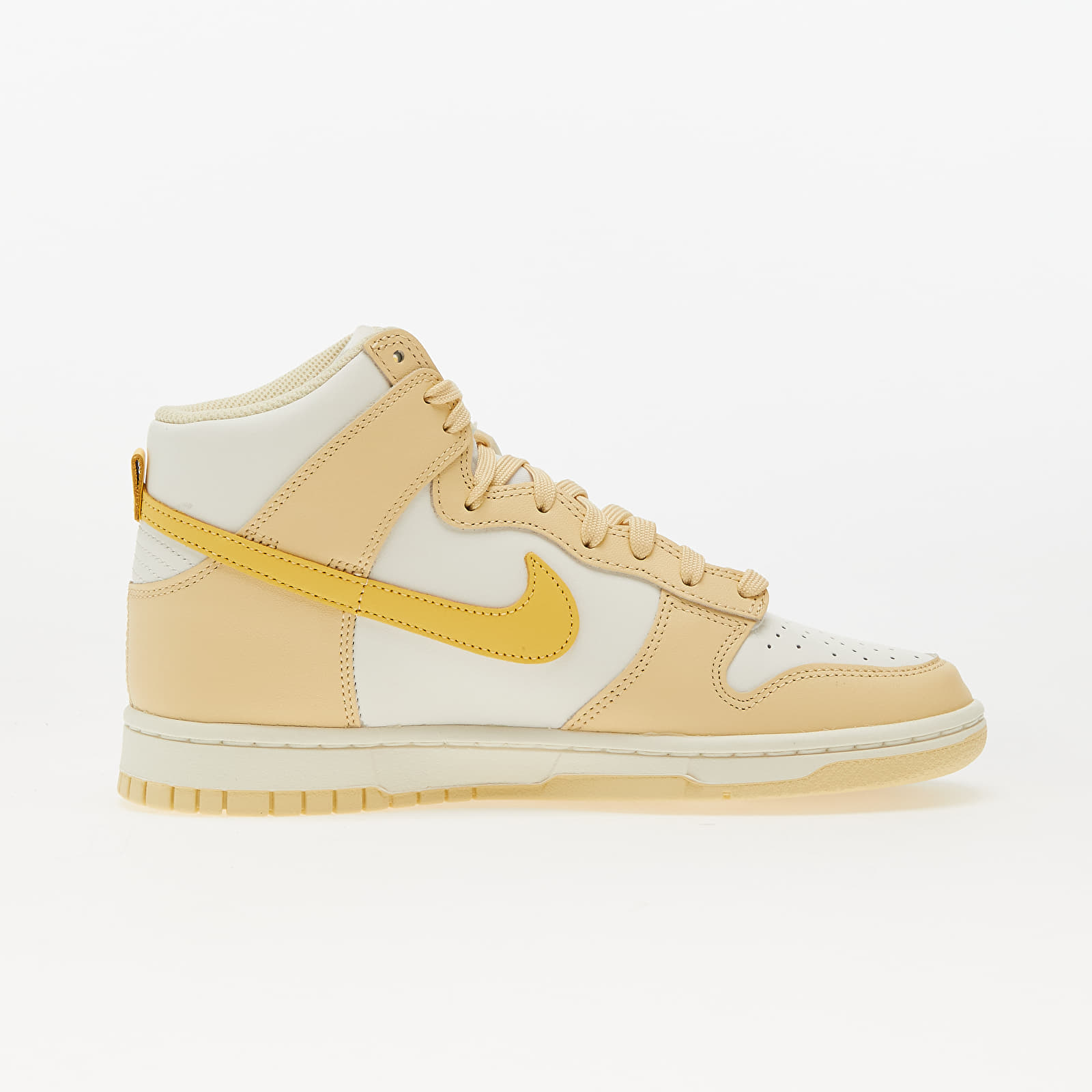 Joggesko og sko for kvinner Nike W Dunk High Pale Vanilla/ Topaz Gold-Sail