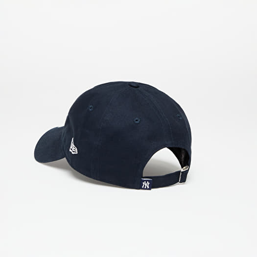 navy blue new york yankees cap