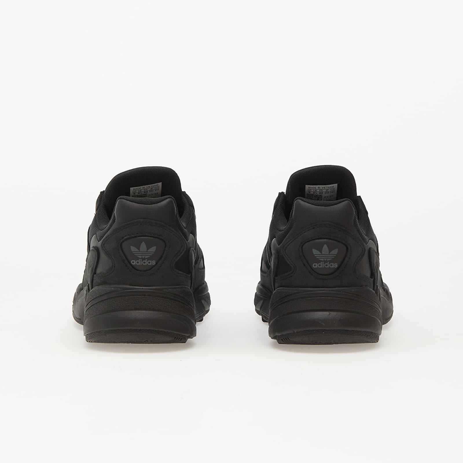 Adidas originals falcon w black top
