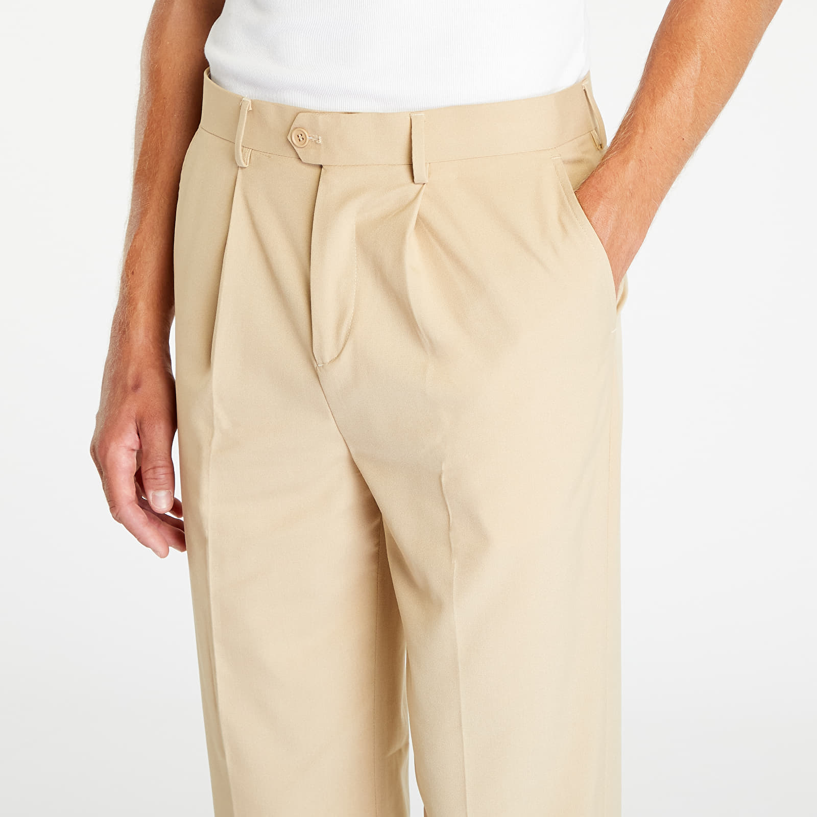 Jeans and trousers Urban Classics Straight Pleat-Front Trousers Unionbeige