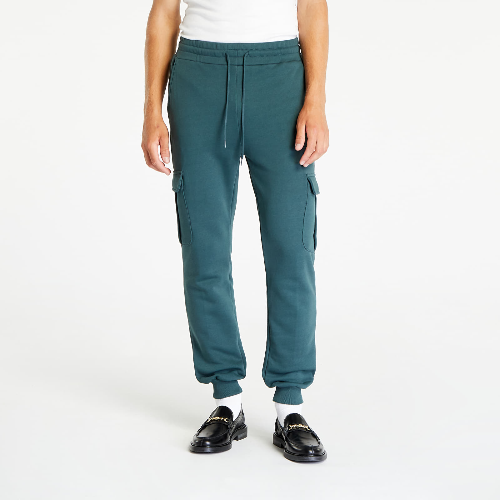 Spodnie dresowe Urban Classics Cargo Sweatpants Bottlegreen
