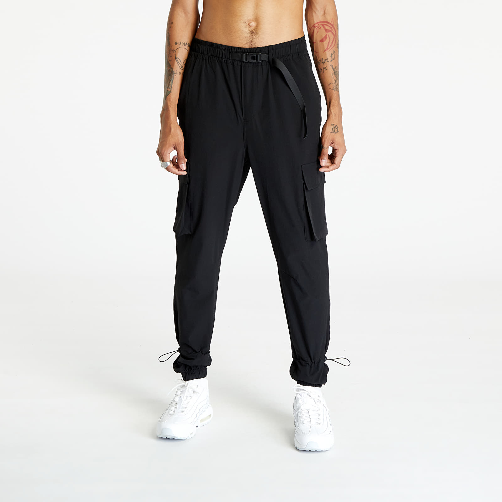 Cargo kalhoty Urban Classics Adjustable Cargo Pants Black