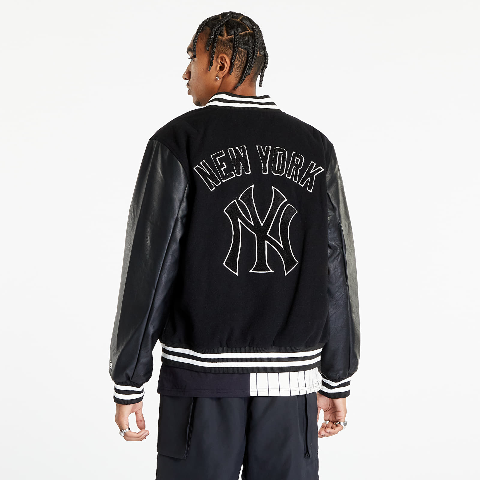 Chaquetas New Era New York Yankees Mlb Large Logo Varsity Jacket Black