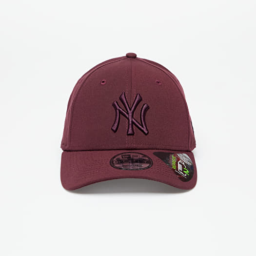 Casquettes New Era New York Yankees Repreve 9Forty Adjustable Cap Maroon Maroon Queens