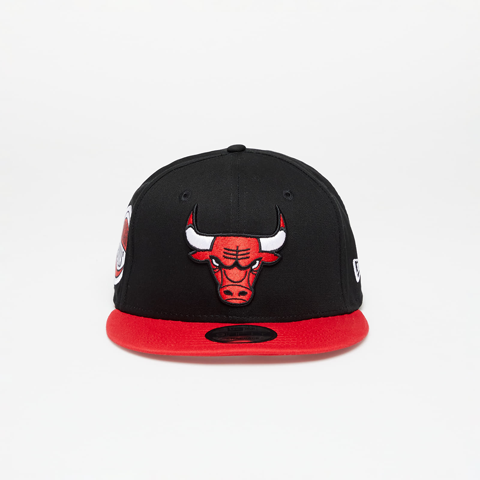 Casquettes New Era Chicago Bulls Team Side Patch 9Fifty Snapback Cap Black/ Front Door Red