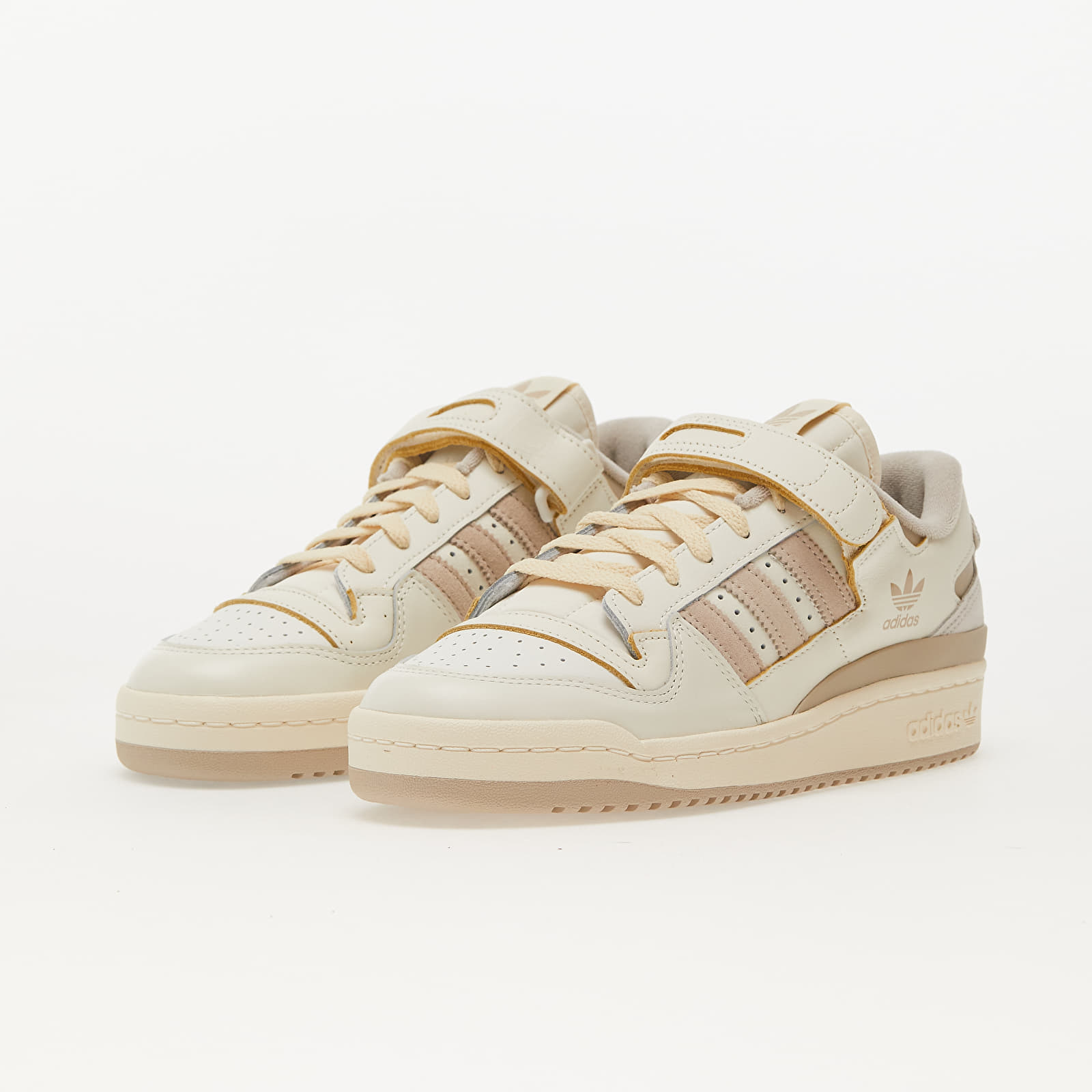 Men's sneakers and shoes adidas Originals Forum 84 Low Off White/ Wonder Beige/ Core White