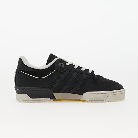 Men's sneakers and shoes adidas Rivalry Low 86 003 Core