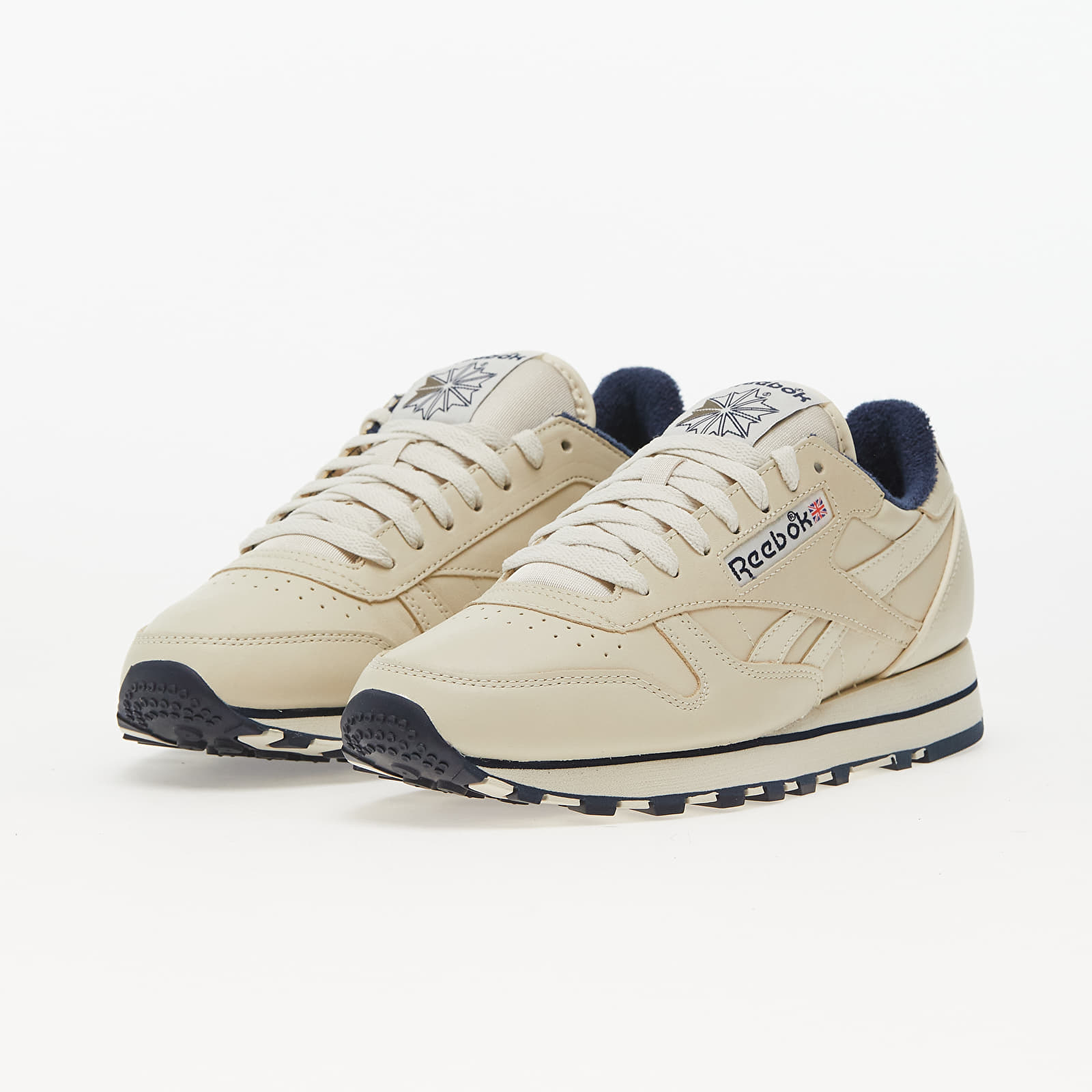 Reebok classic beige shop