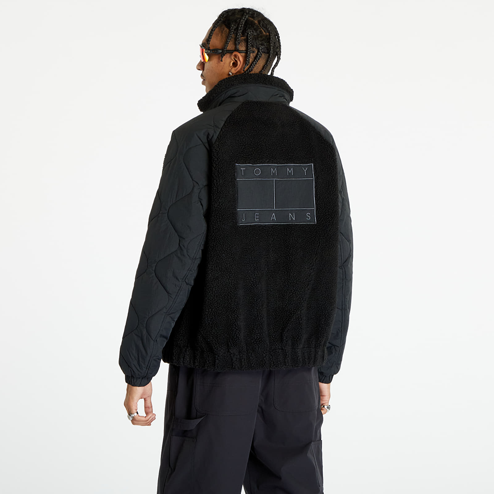 Jakas TOMMY JEANS Tjm Mix Media Sherpa Black