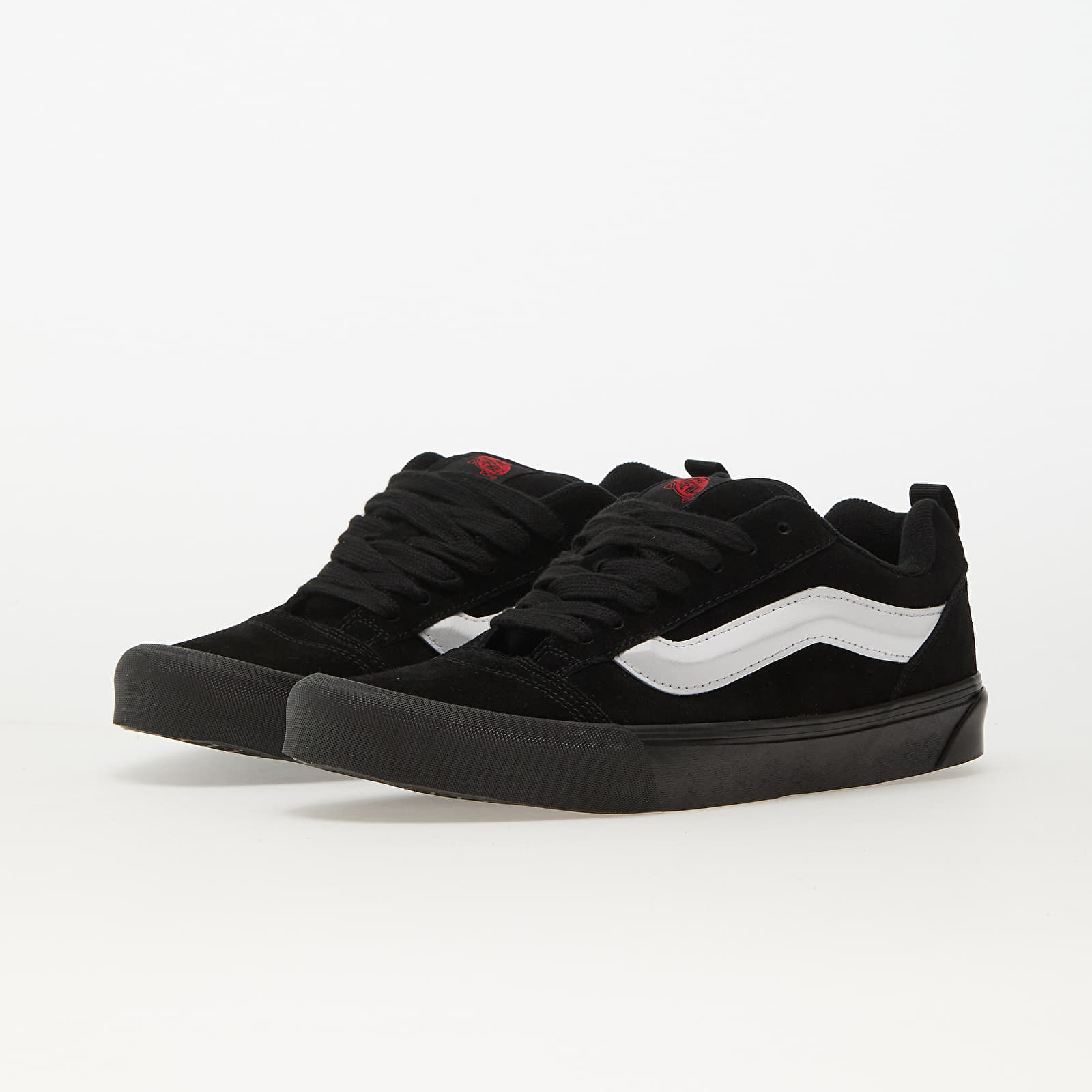 Scarpe e scarpe da ginnastica da uomo Vans Knu Skool Suede Black