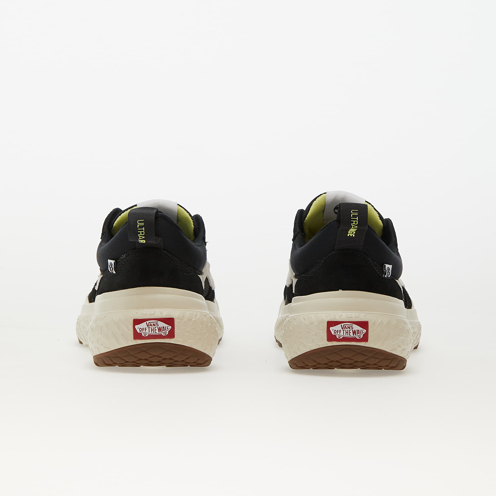 Vīriešu čības un apavi Vans UltraRange Neo VR3 Black/ White