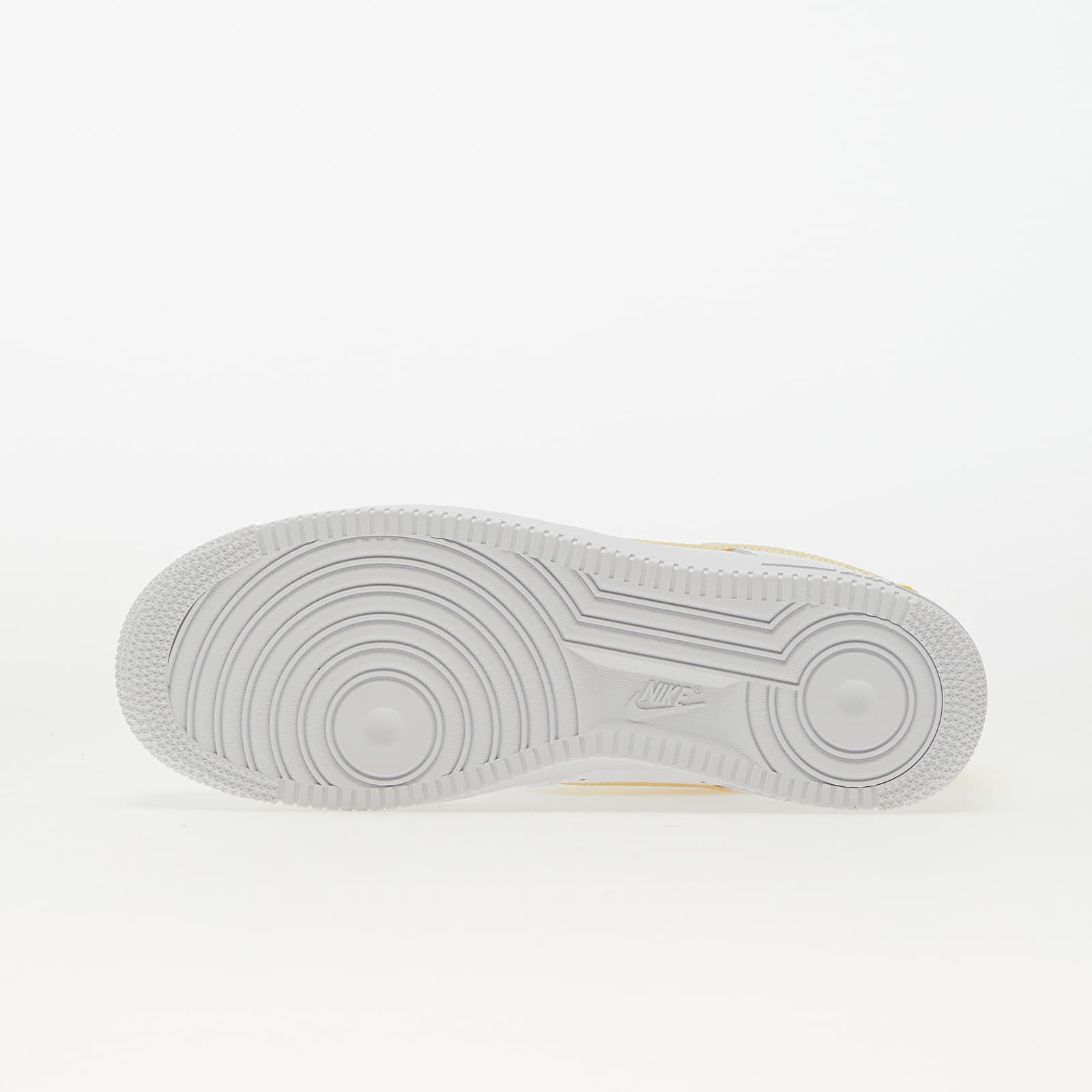 Turnschuhe und Schuhe für Männer Nike Air Force 1 '07 White/ Solar Flare