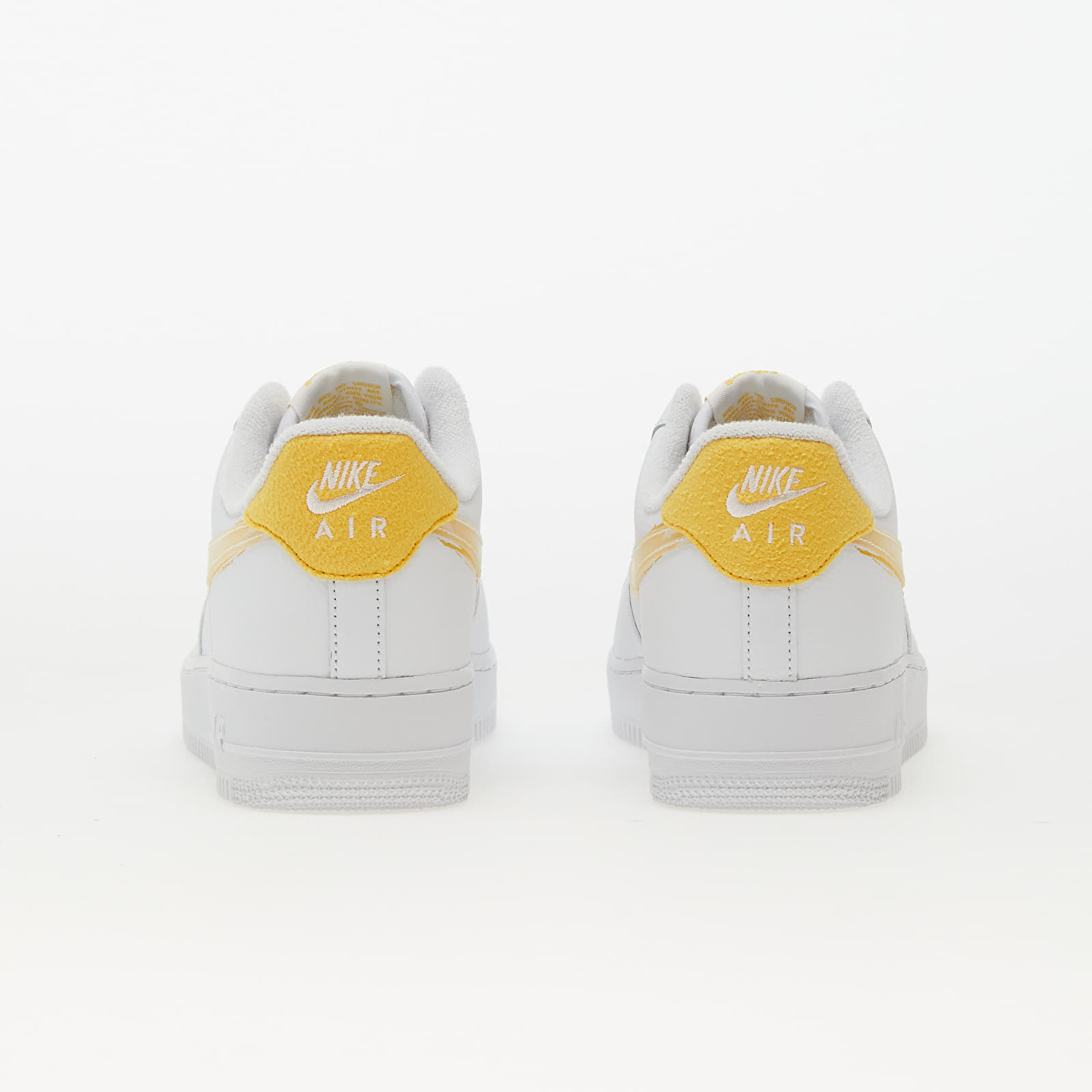 Turnschuhe und Schuhe für Männer Nike Air Force 1 '07 White/ Solar Flare