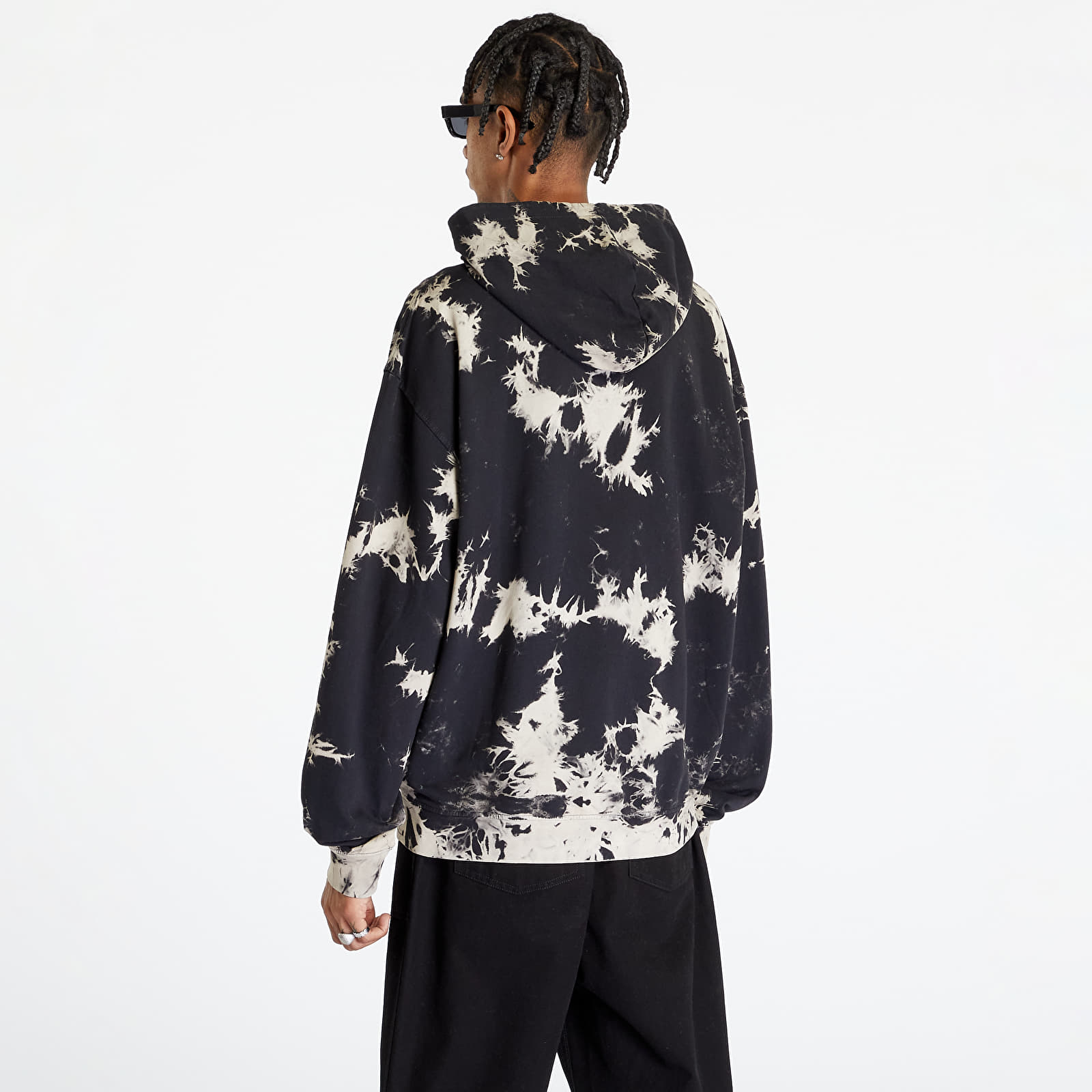 Mikiny Urban Classics Bleached Hoody Black
