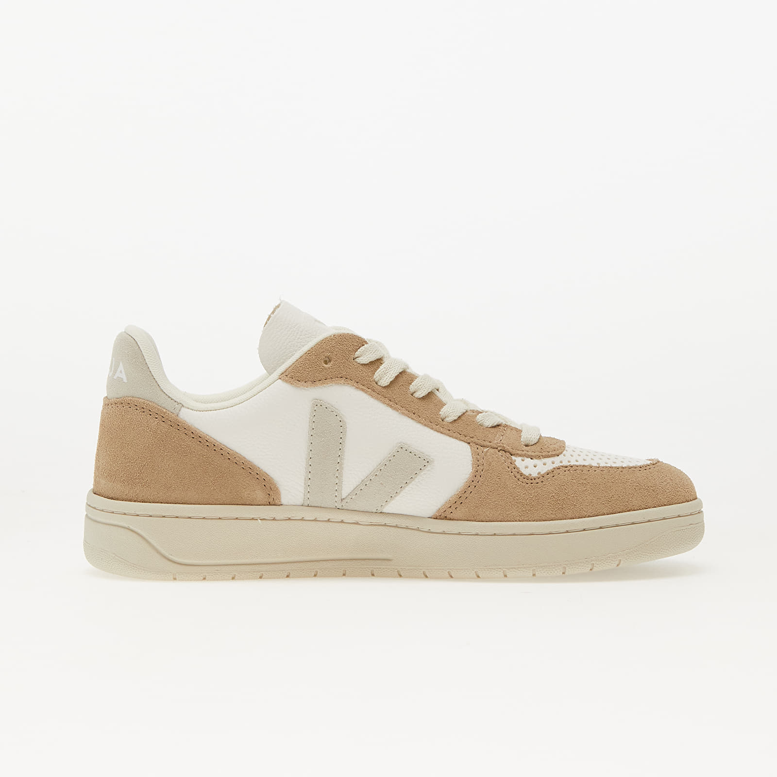 Women's sneakers and shoes Veja V-10 W Extra White/ Natural/ Sahara