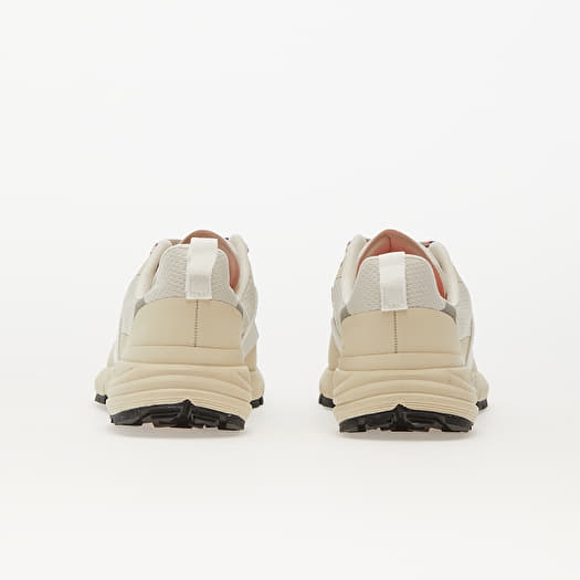 Baskets et chaussures pour hommes Veja Dekkan Natural White Queens