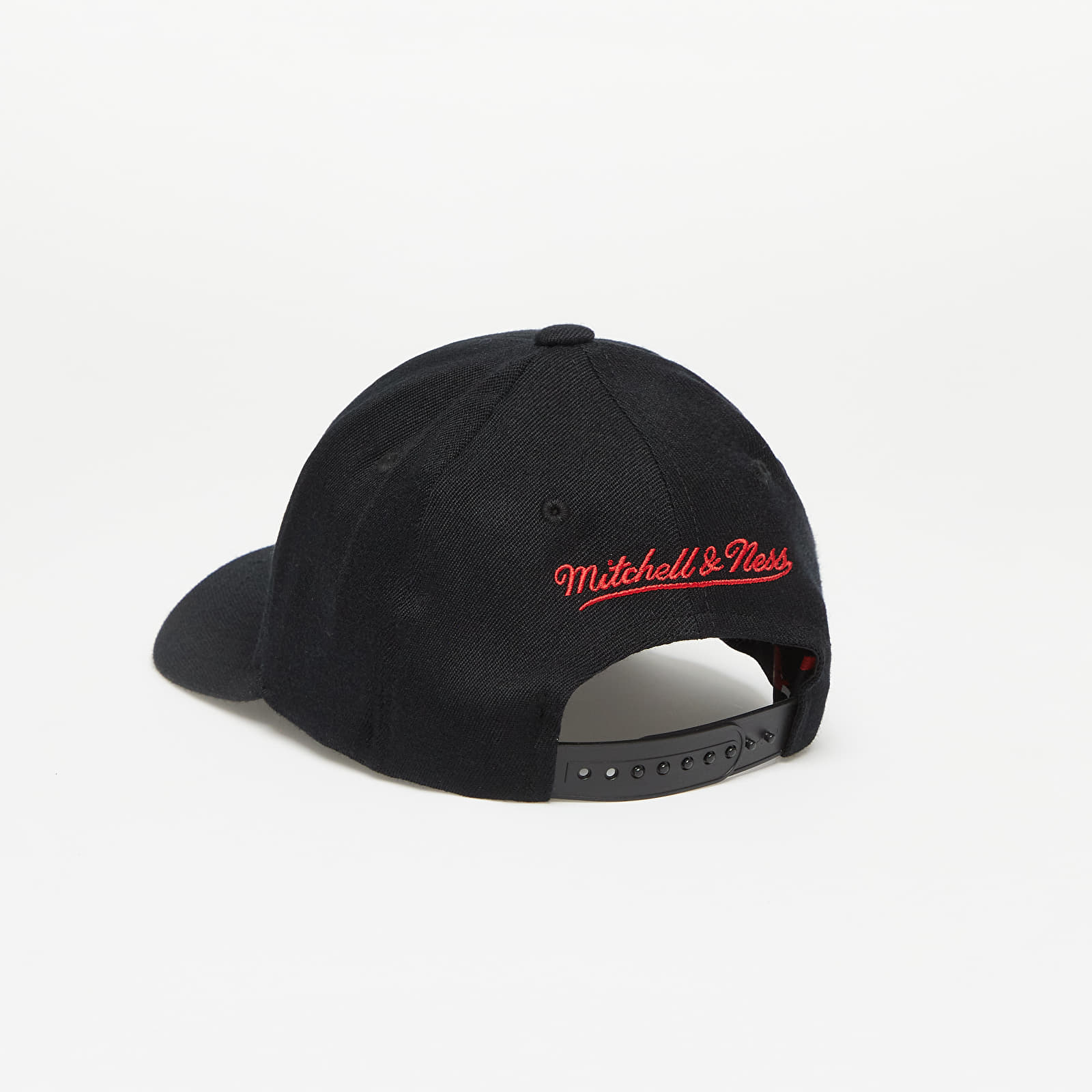 Čiapky Mitchell & Ness NBA Team Logo Snapback Chicago Bulls Black