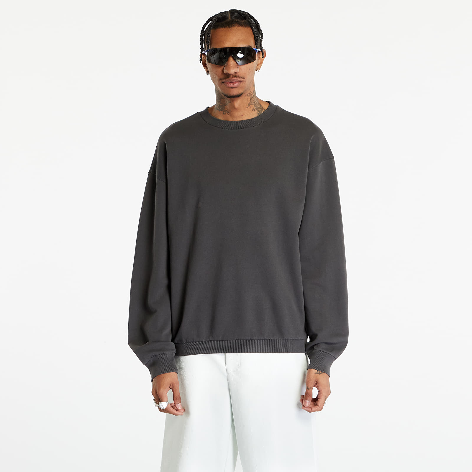 Hoodies and sweatshirts Urban Classics Pigment Dyed Crew Neck Blackbird