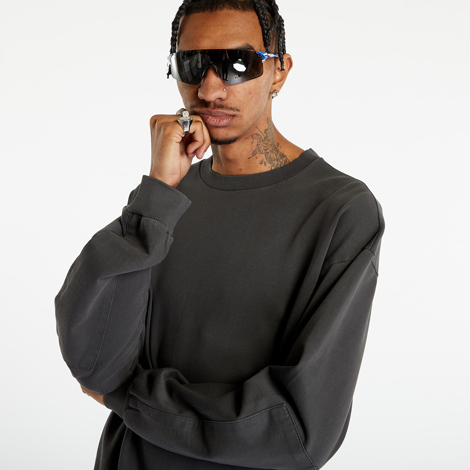 Hoodies and sweatshirts Urban Classics Pigment Dyed Crew Neck Blackbird