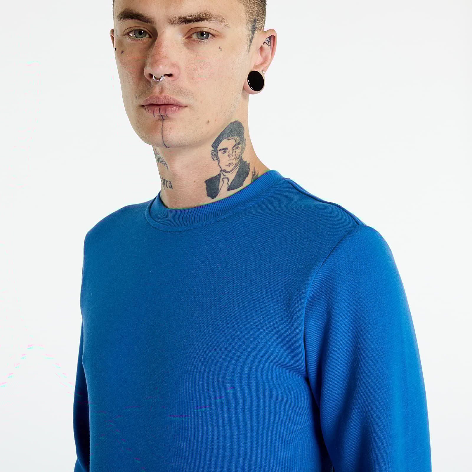 Hoodies and sweatshirts  Urban Classics Organic Basic Crew Sporty Blue