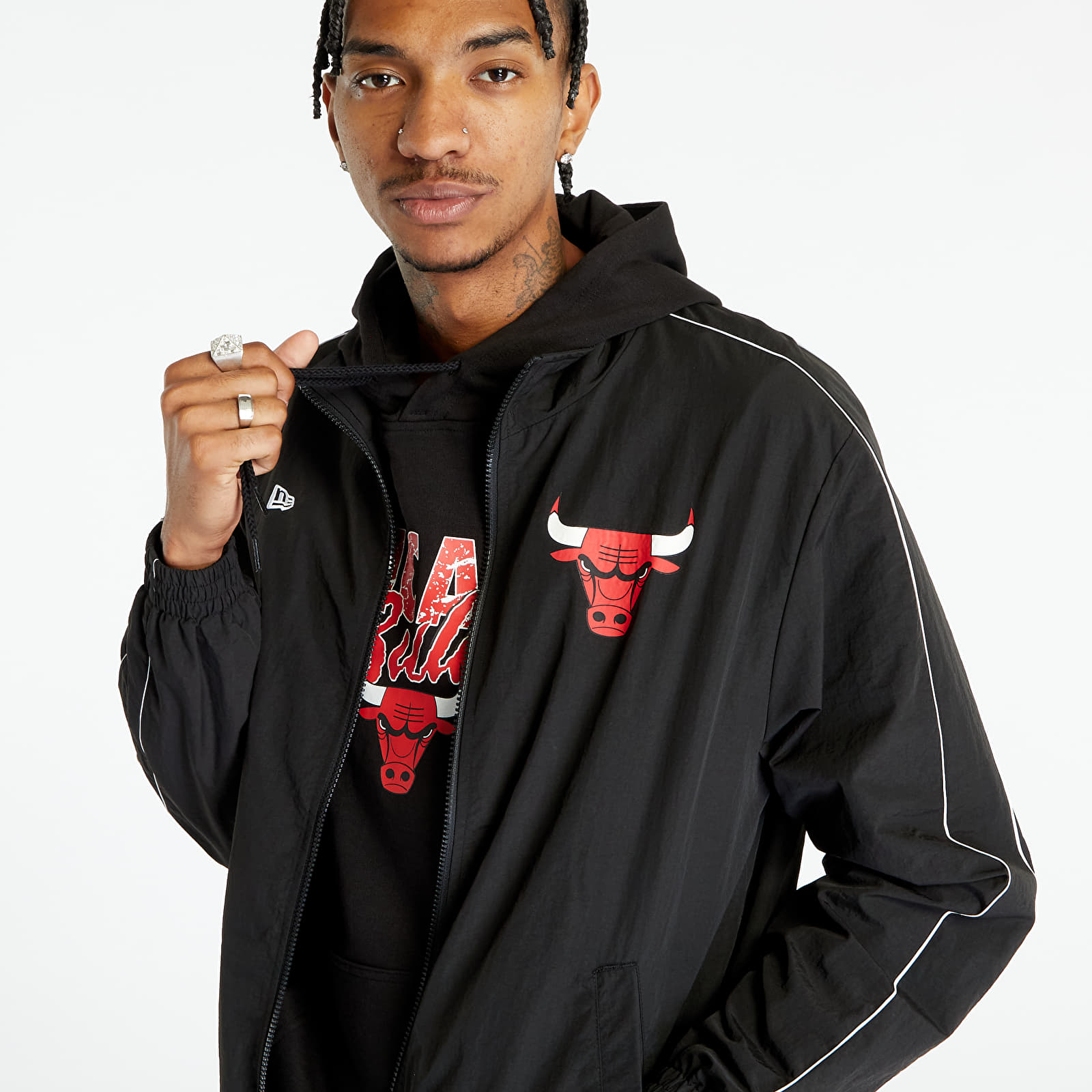 Chicago bulls hotsell windbreaker