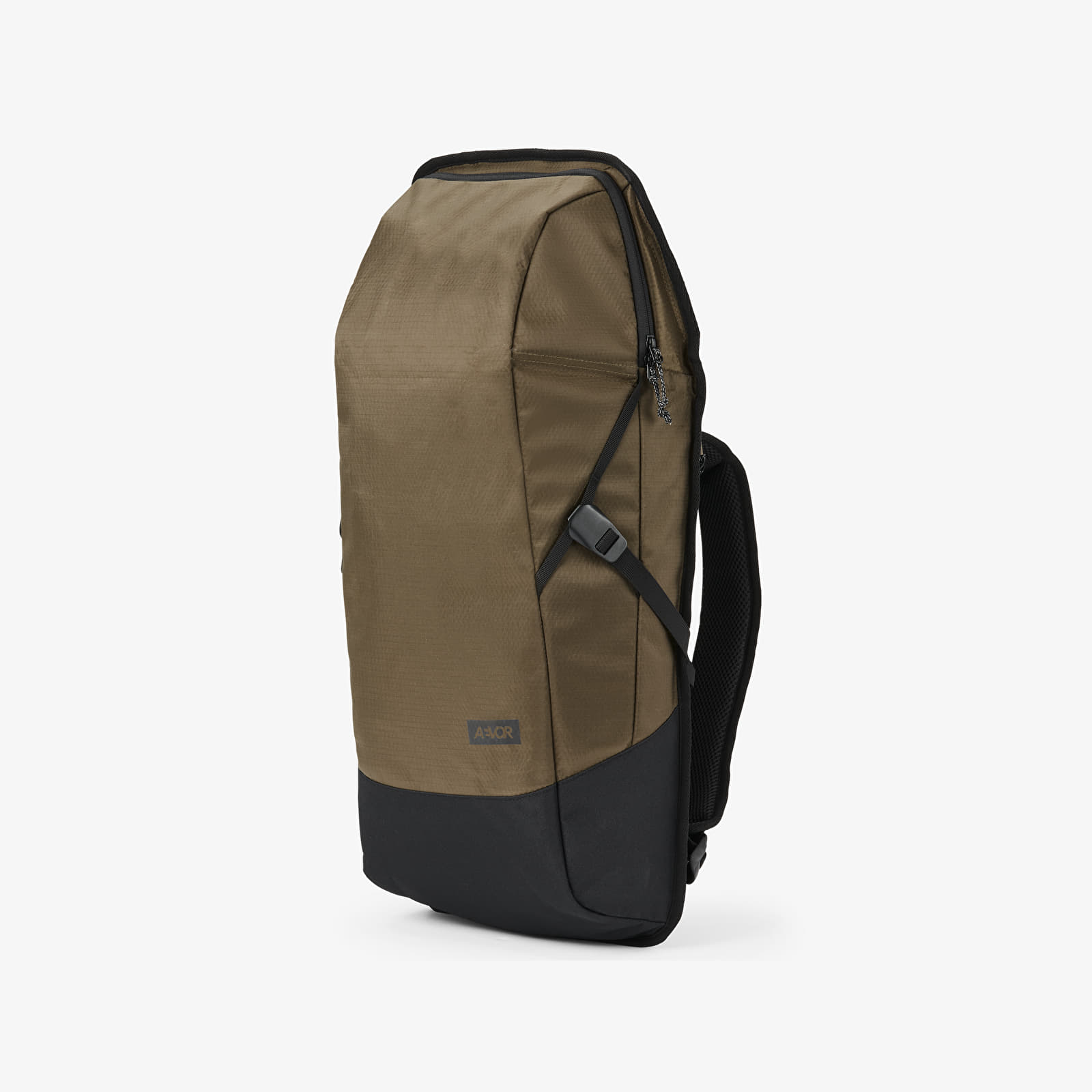 Backpacks AEVOR Daypack Proof Olive Gold Queens