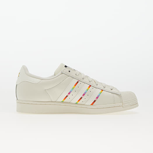 Turnschuhe und Schuhe fur Manner adidas Originals RICH MNISI Superstar Pride Rm Off White Core Black Off White Queens