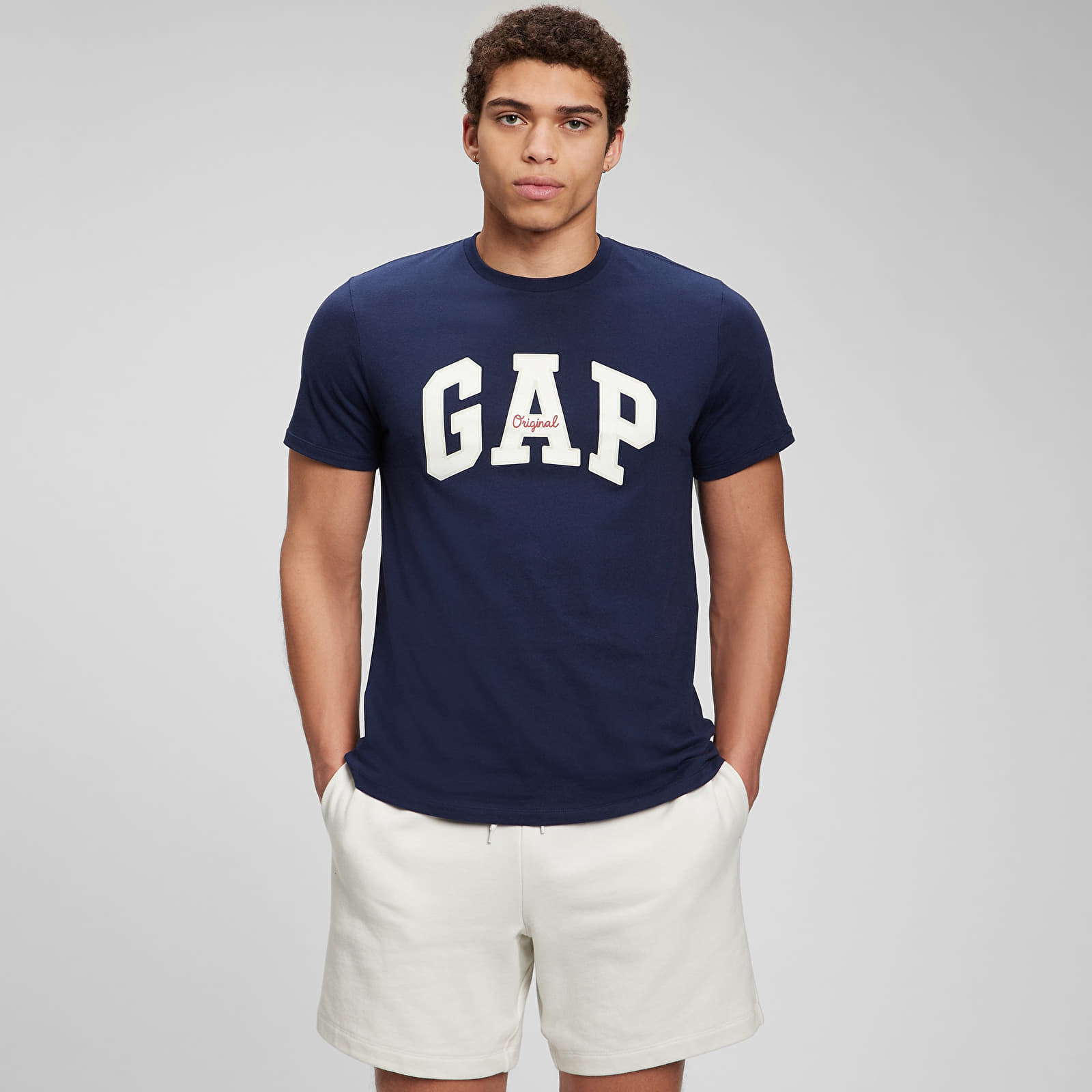 Gap navy best sale blue t shirt