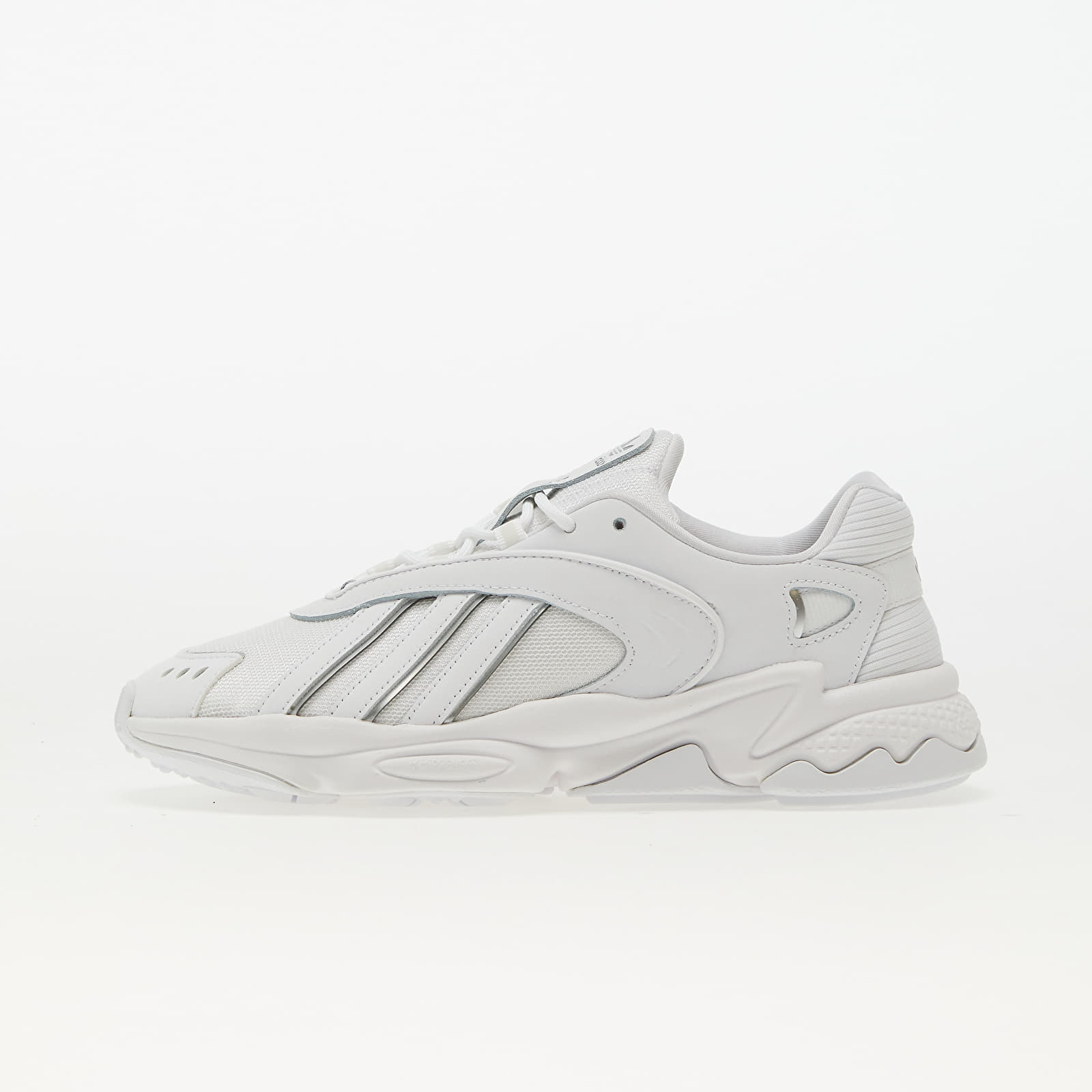 Men's sneakers and shoes adidas Originals Oztral Ftw White/ Ftw White/ Metallic Silver