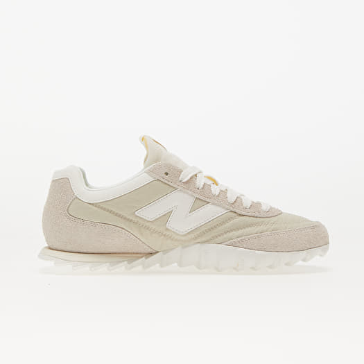 New Balance RC30