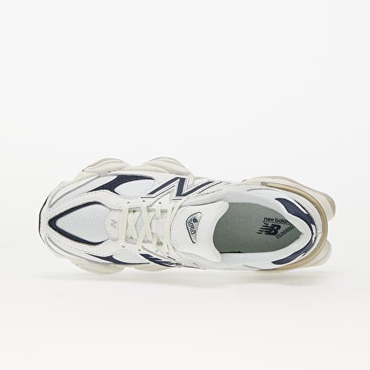 Men's sneakers and shoes New Balance 9060 White