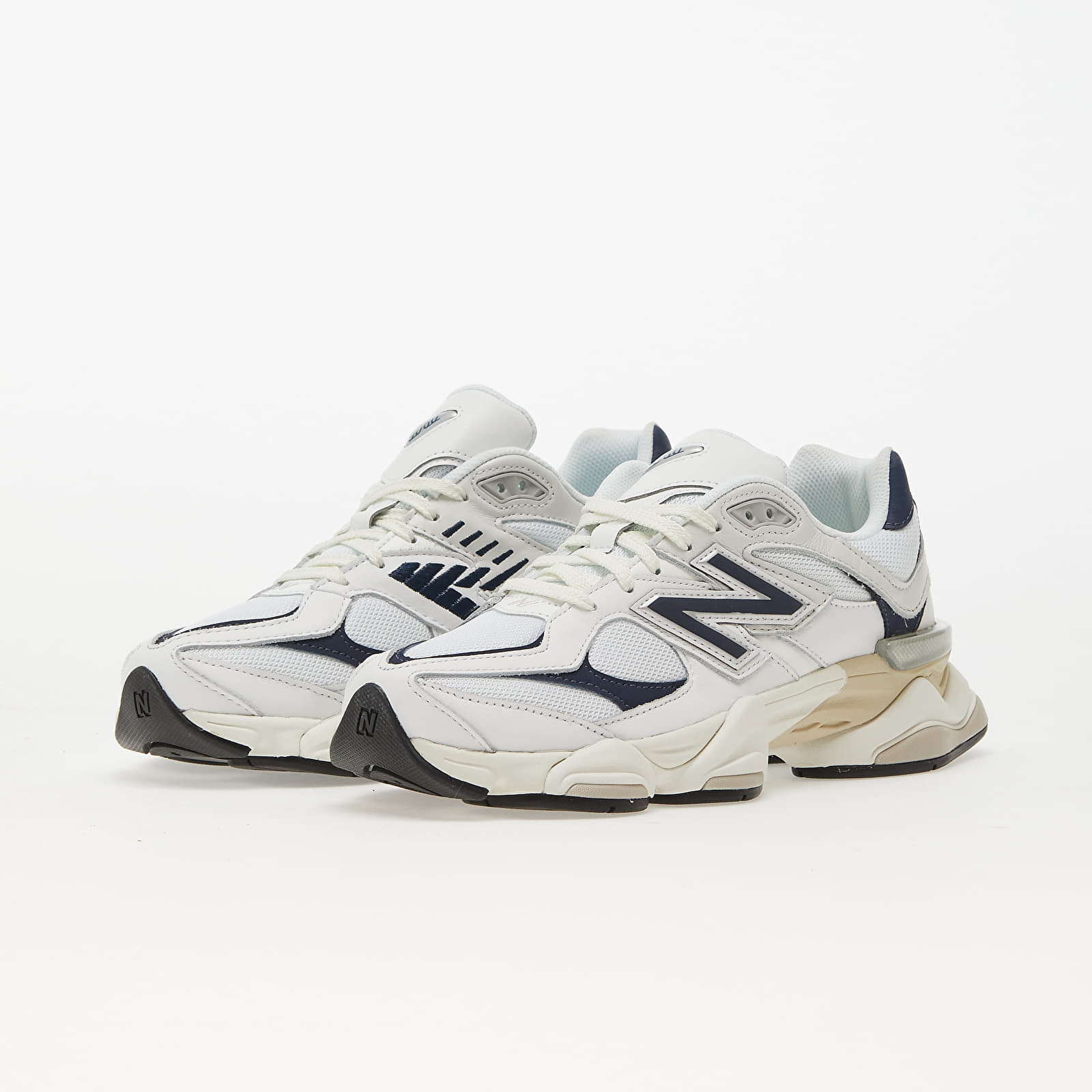 Bulky new balance cheap