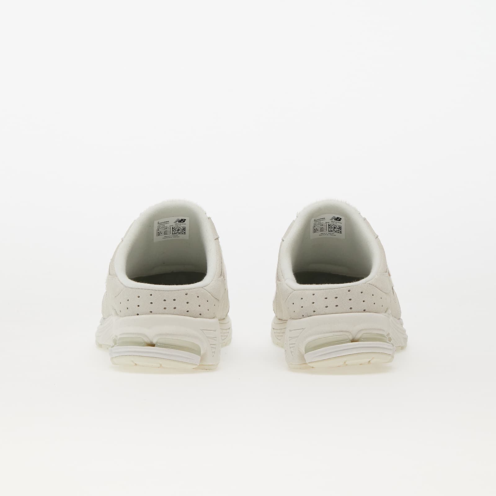 Men's sneakers and shoes New Balance 2002 Sea Salt