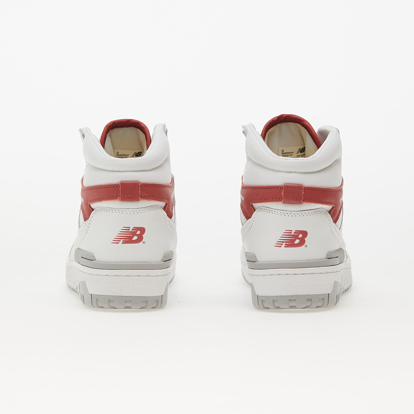 Vīriešu čības un apavi New Balance 650 White
