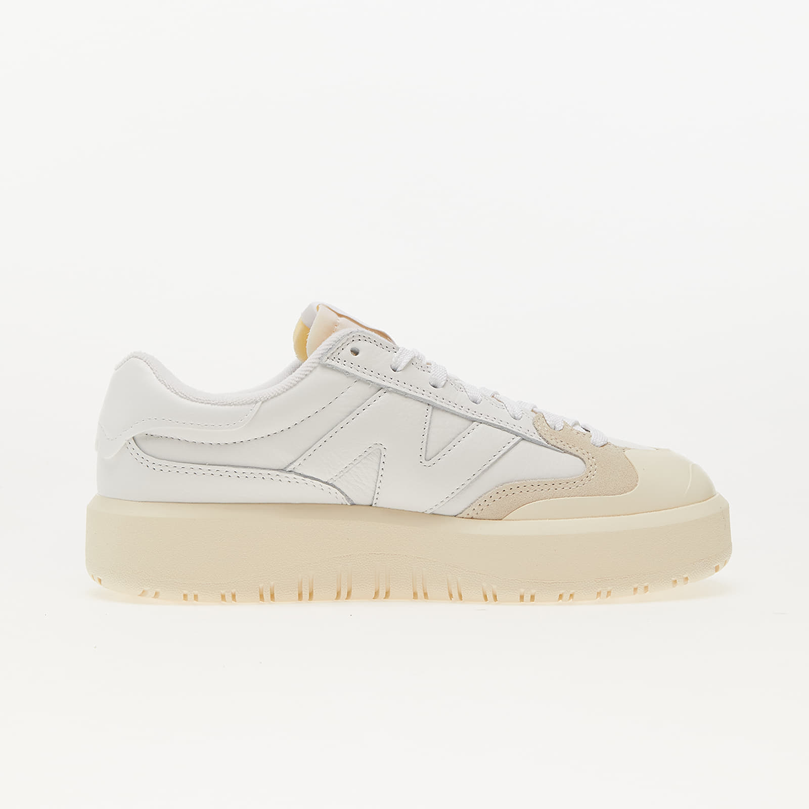 Adidași și pantofi pentru bărbați New Balance CT302 White