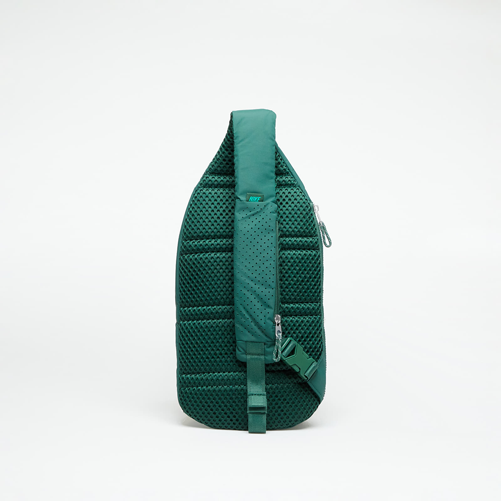 Nike essentials sling pack top