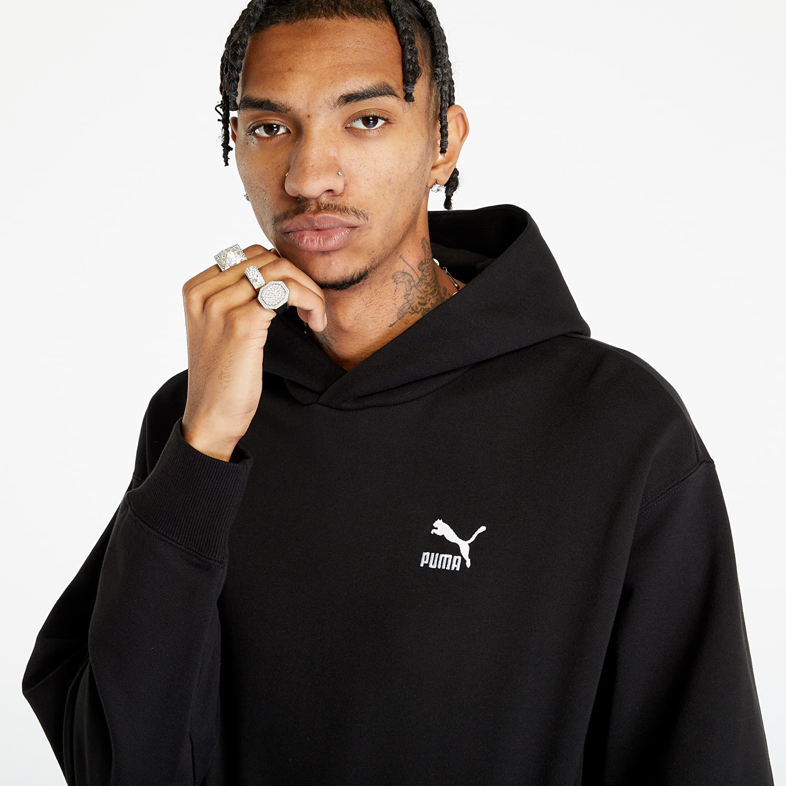 Sweatshirts Puma Classics Relaxed Hoodie Black Queens