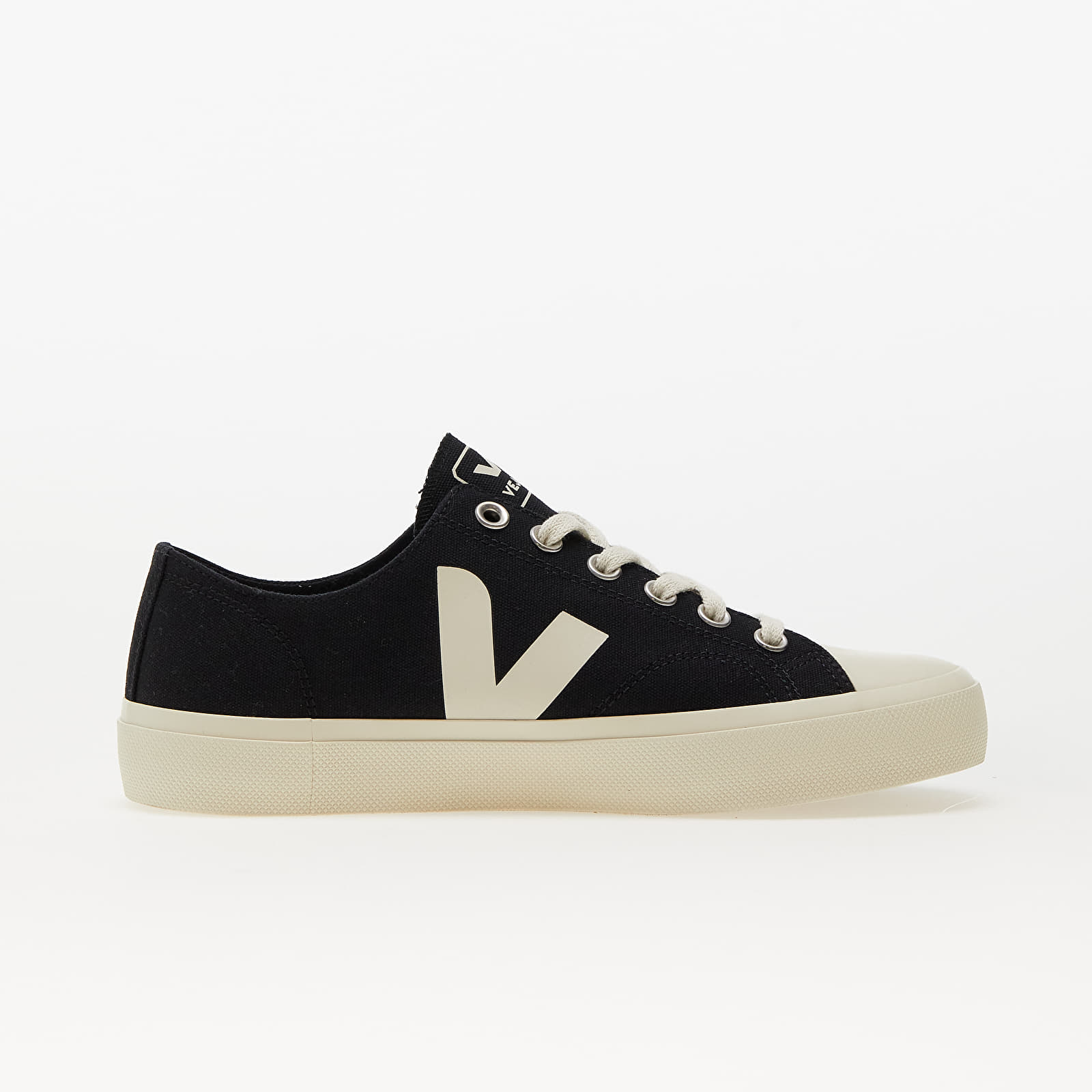 Men's sneakers and shoes Veja Wata II Low Canvas Black/ Pierre