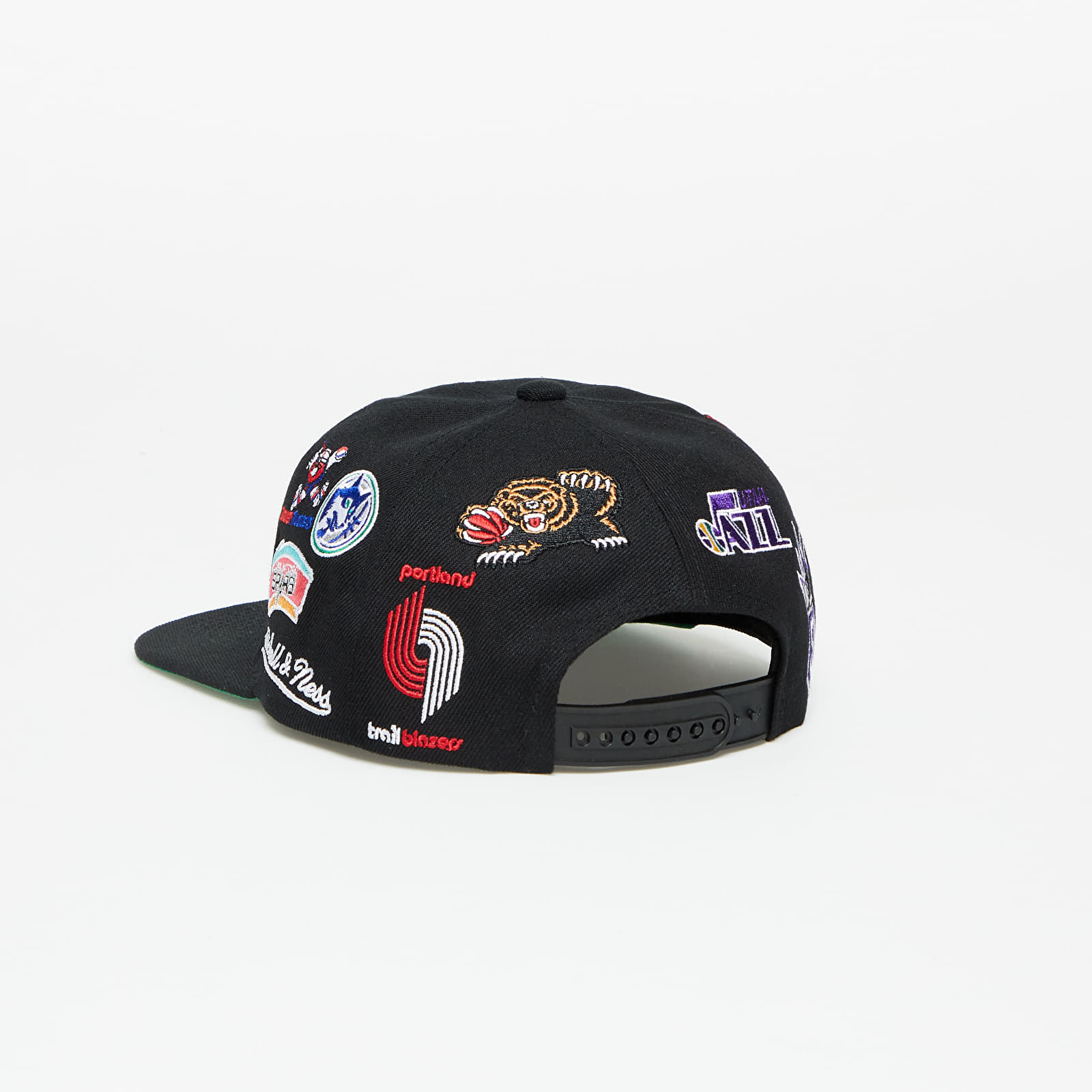 Čiapky Mitchell & Ness NBA All Over Conference Deadstock Hwc NBA West Black