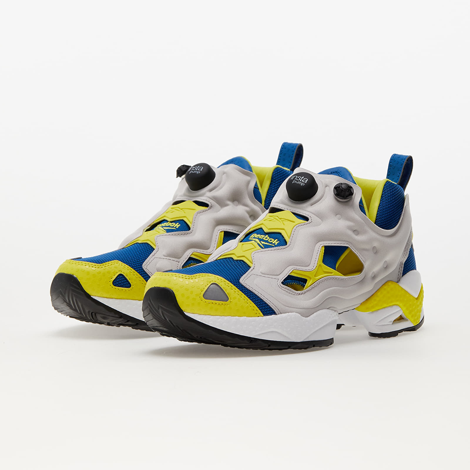Reebok pumps cyan new arrivals