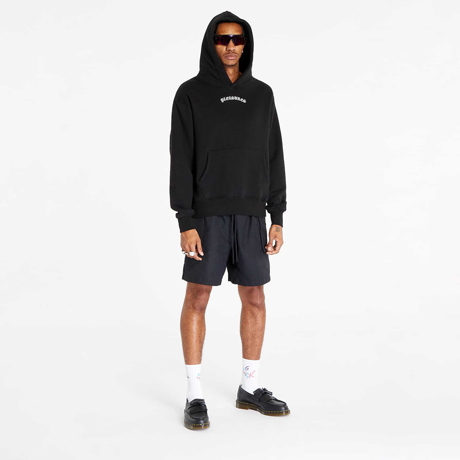 Hanorace PLEASURES Neural Hoodie Black