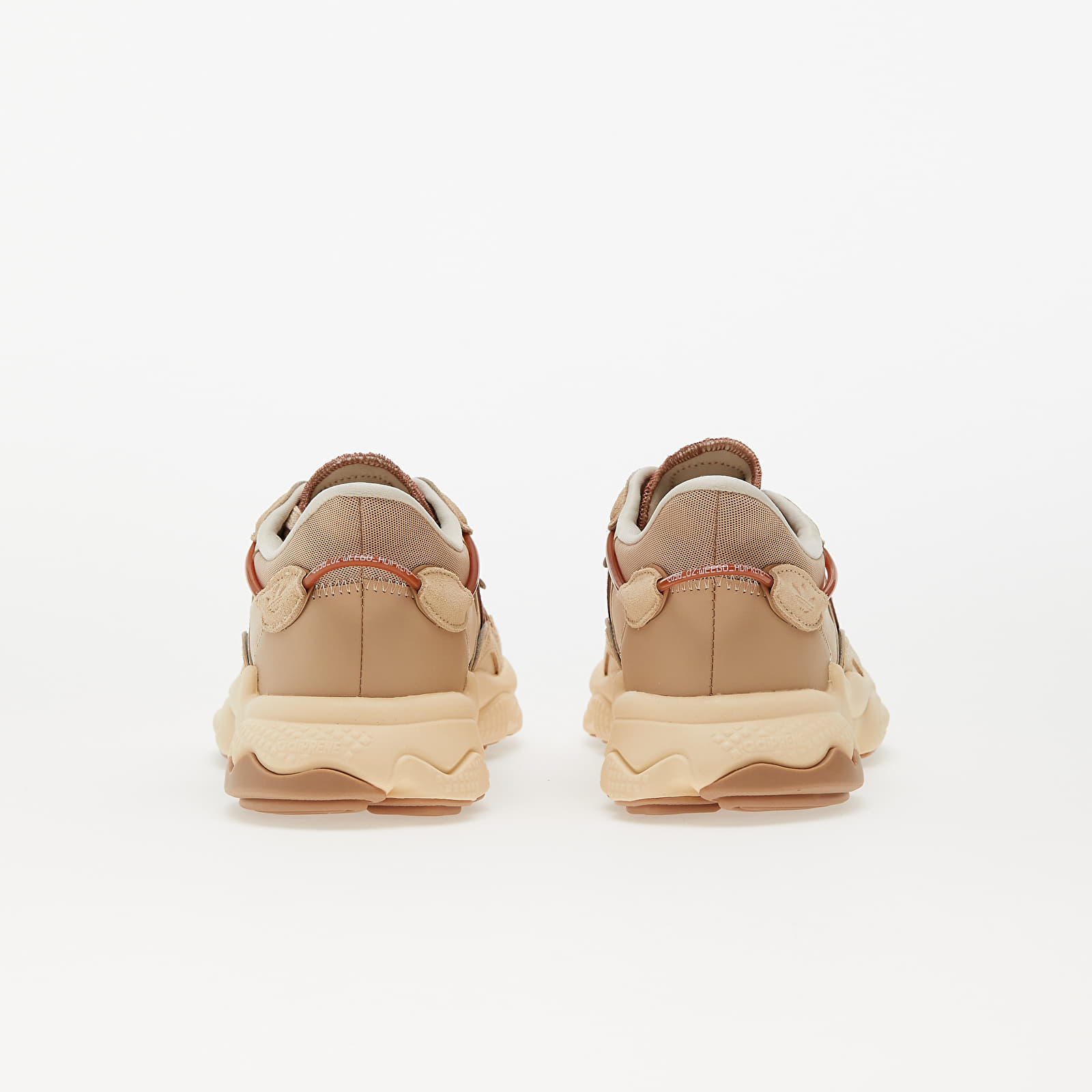 Men's sneakers and shoes adidas Originals Ozweego Magic Beige/ Clay Strata/ Sand Strata