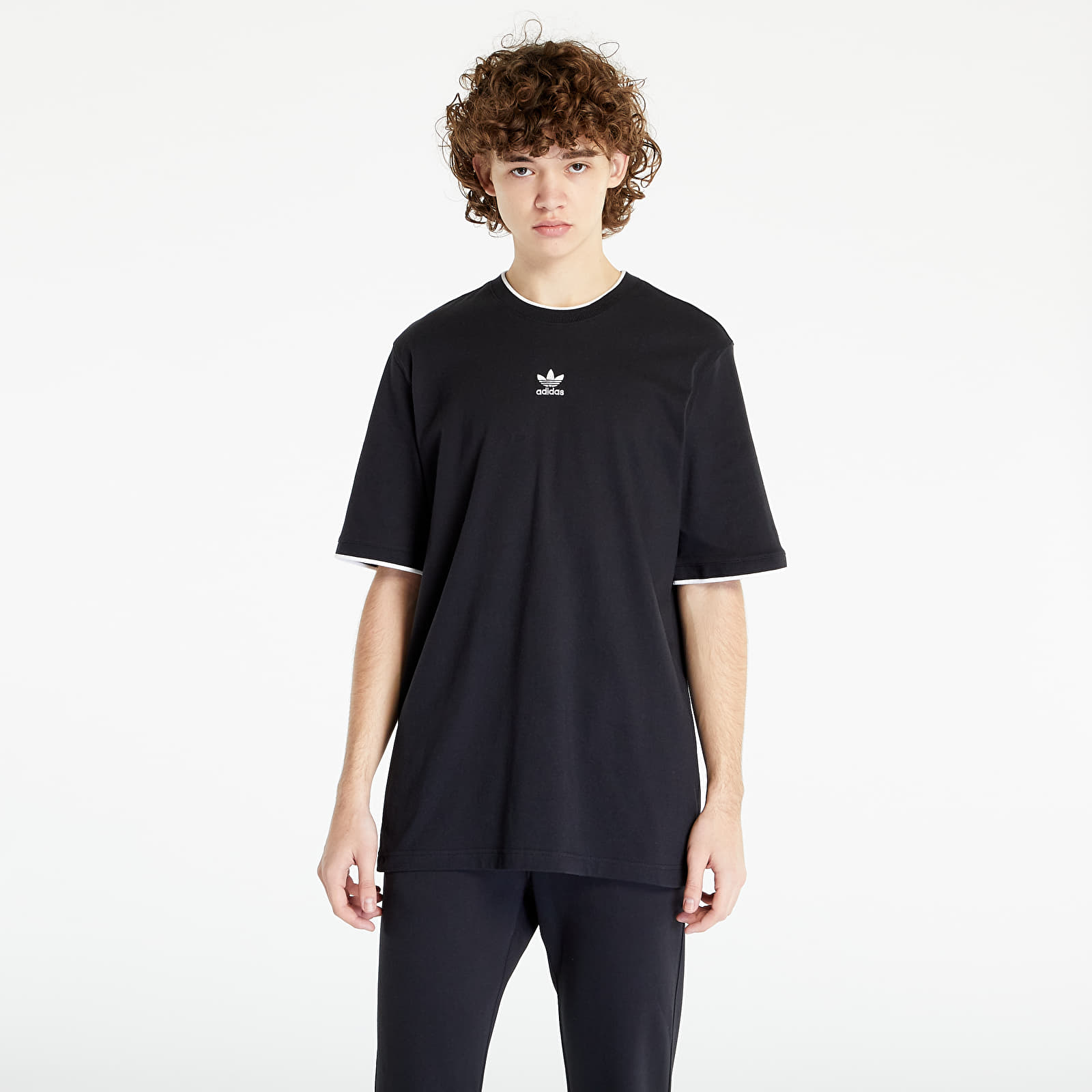 Футболки adidas Originals Essential T-Shirt Black